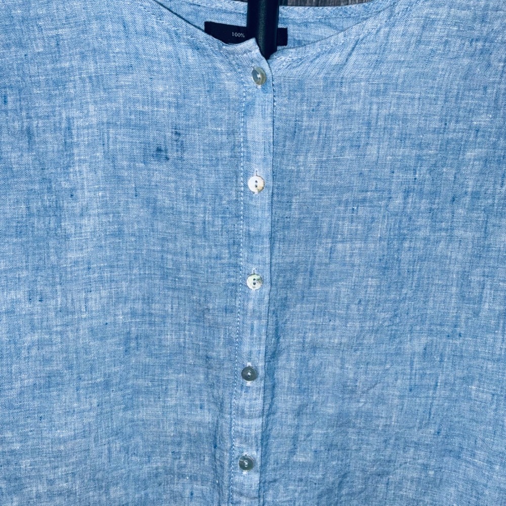 Tahari 100% Linen Long Sleeve Button Up Blue Top NO SIZE TAG SEE MEASUREMENTS - Picture 3 of 8